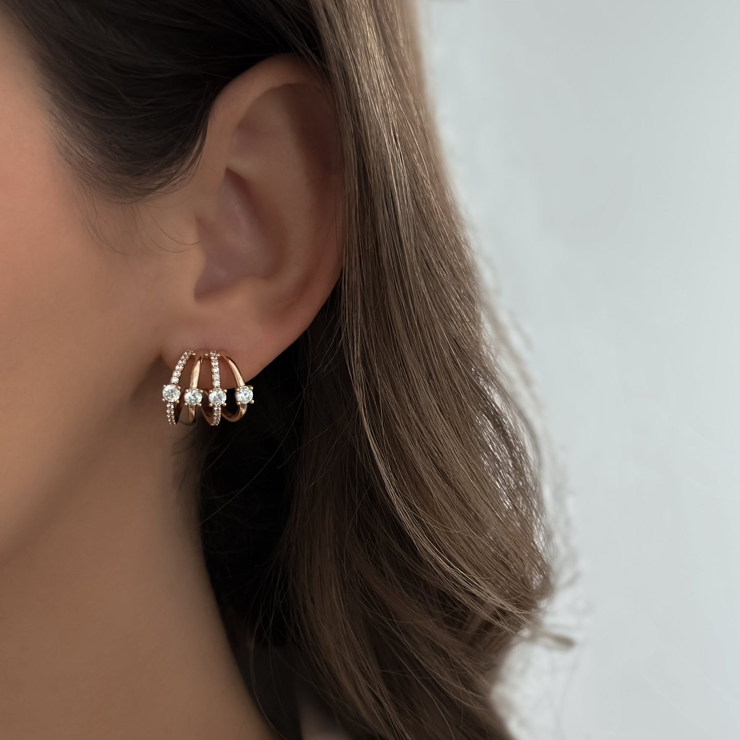 Kolczyki sztyfty Faux Quadruple Diament