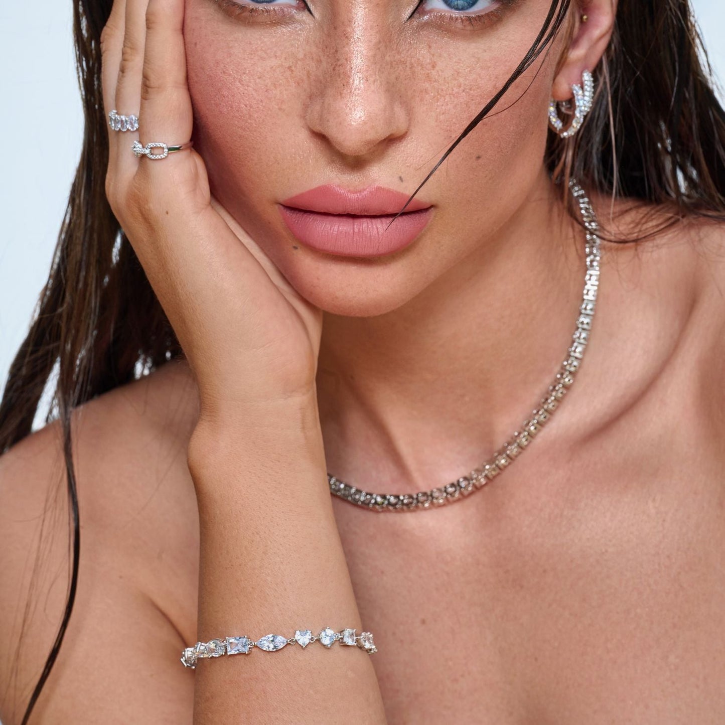 Bransoletka Lovely Aurora | Elegancka pozłacana biżuteria 0,02 kg 2