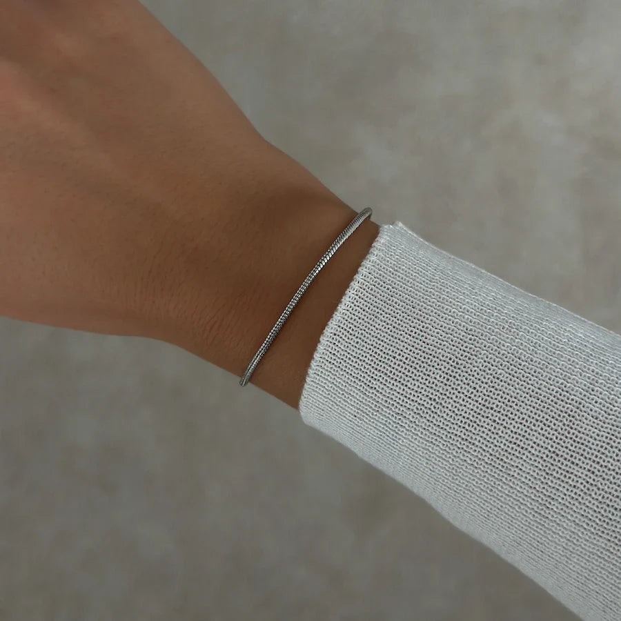 String Bracelet [Silver]