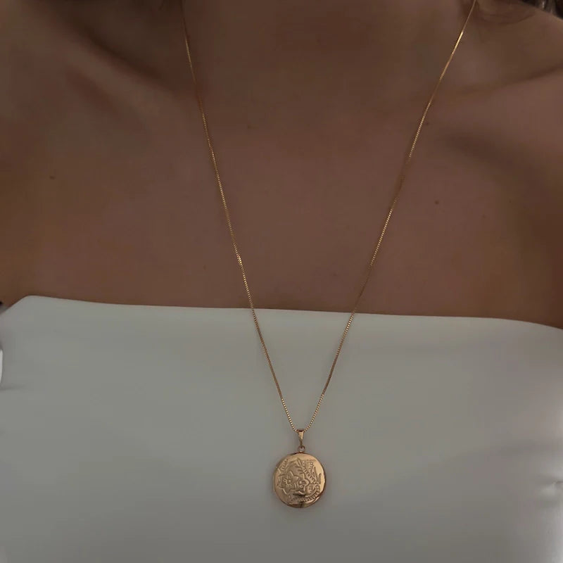 Flowers Locket Necklace