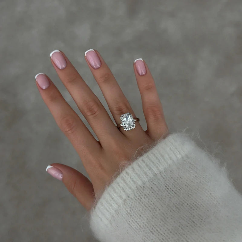 Crystal Chapel Ring [Silver]