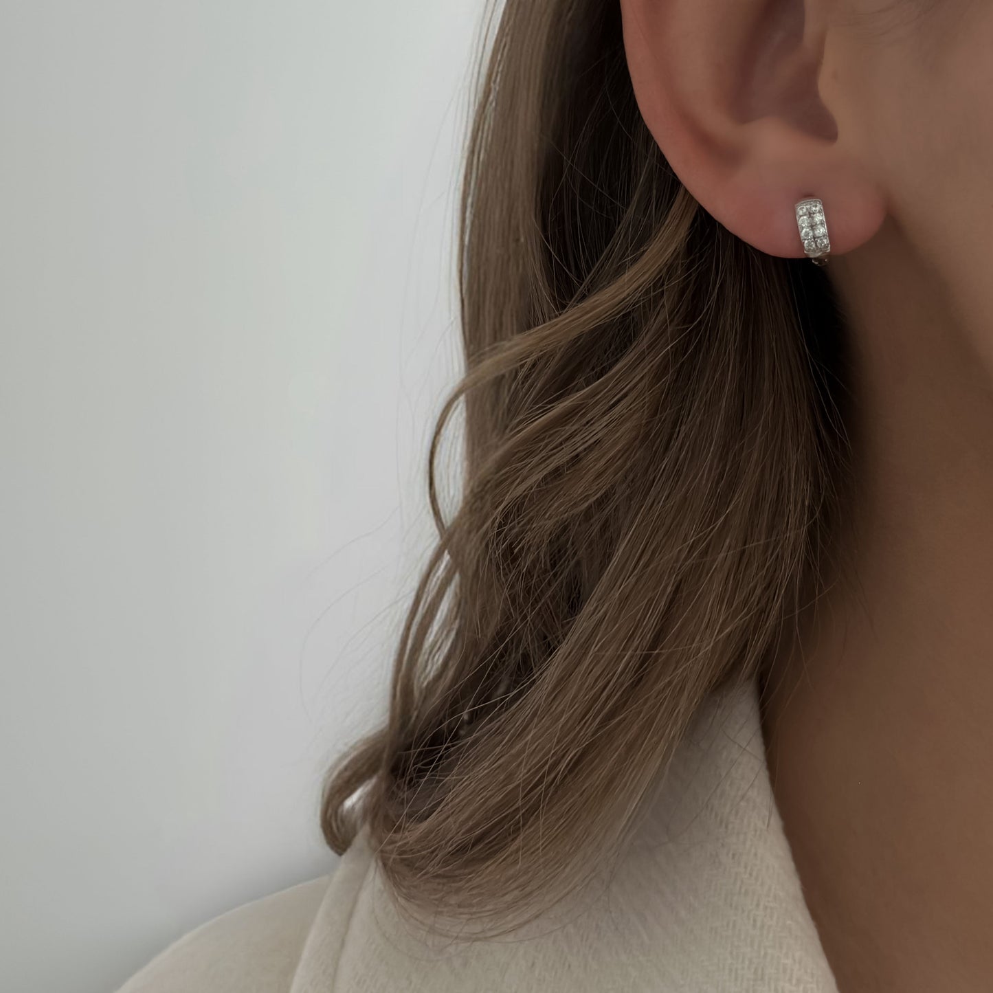 Double Crystal Huggies [Silver]