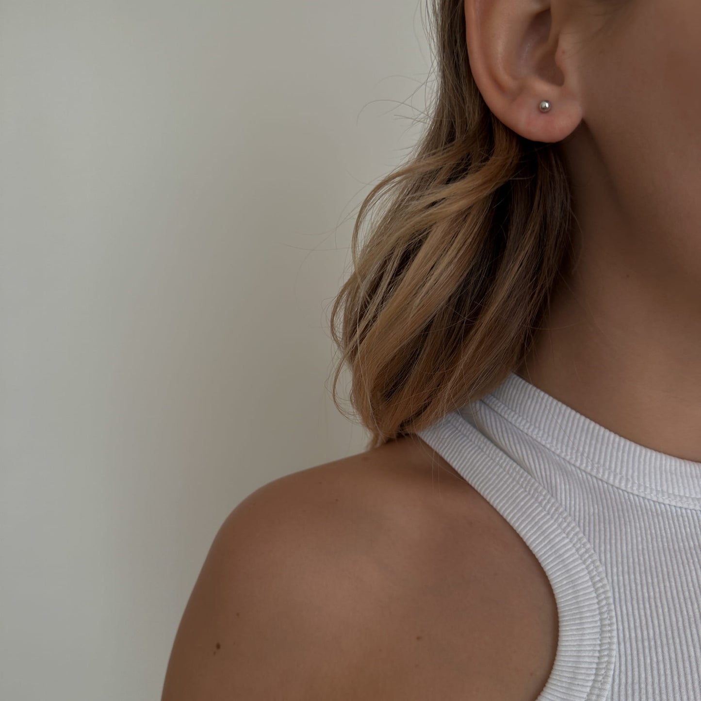 Tiny Drops Studs [Silver]