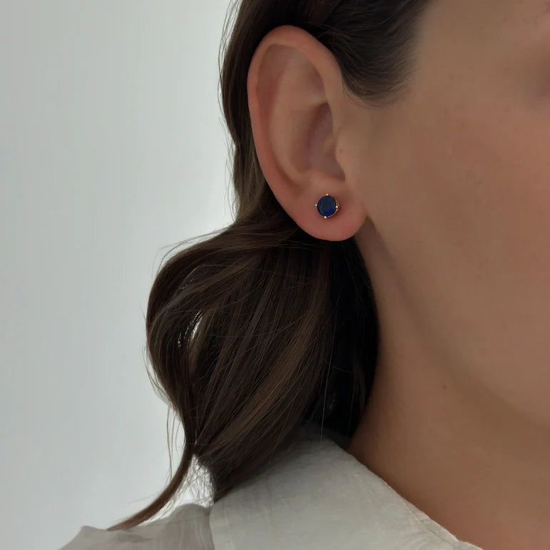 Sapphire 6mm Studs