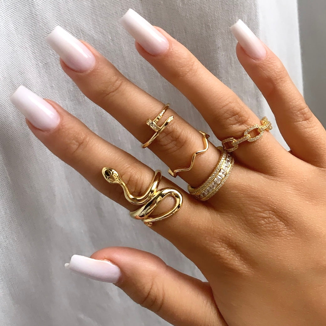 Almeria | Srebrny pierścionek 925 z cyrkonią 0,01 kg 2