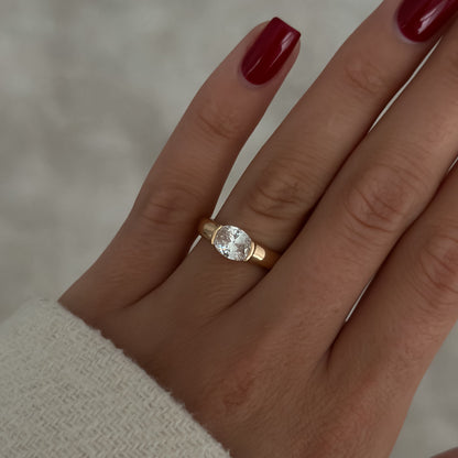 Mia Diamond Ring