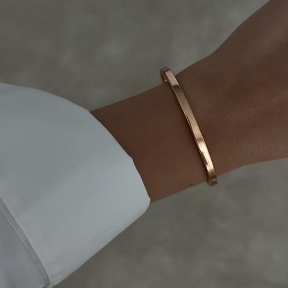 Oval Bangle Bracelet