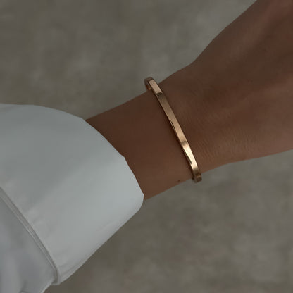 Oval Bangle Bracelet