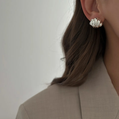 Croissant Studs [Silver]