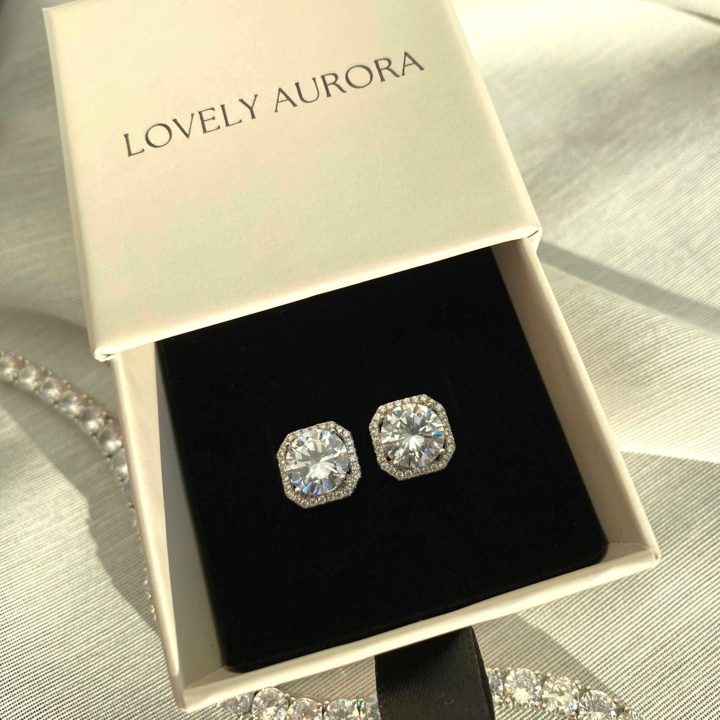 Kolczyki Ateny + Naszyjnik Jambi | Zestaw srebra 925 0,01kg 1