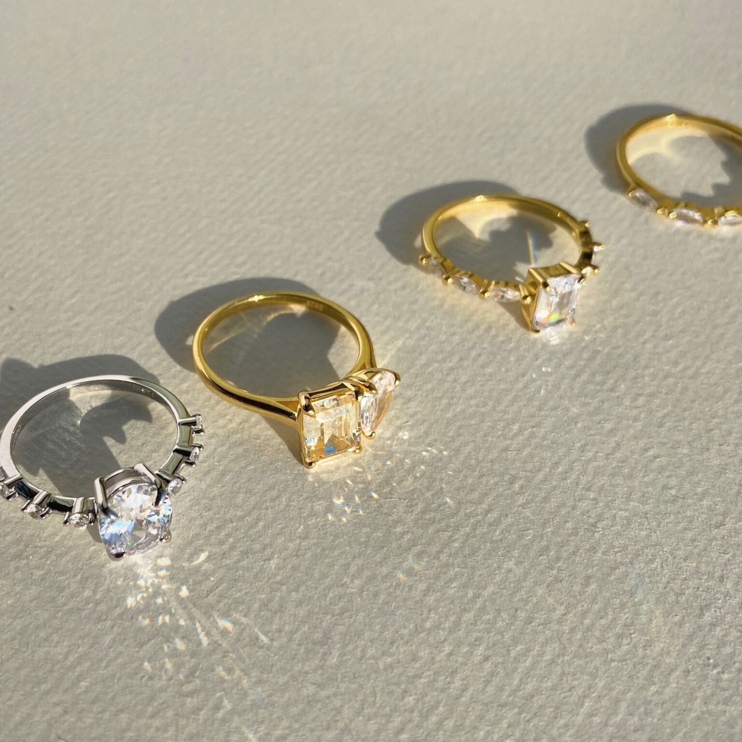 Pierścionek Zareczynowy Srebrny 925 | Elegancki Design 0,015 kg 2