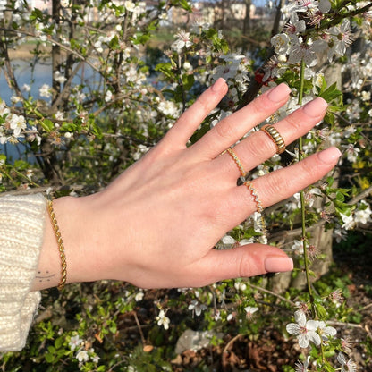 Pierścionek ze srebra 925 | Elegancki design 0.01kg 2