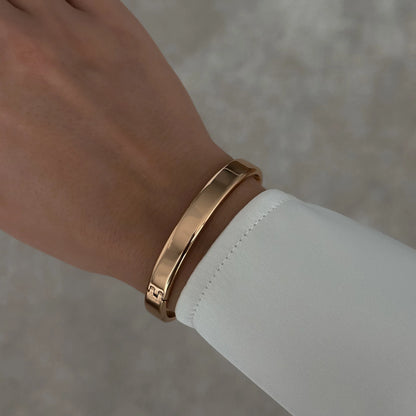 Bold Bangle