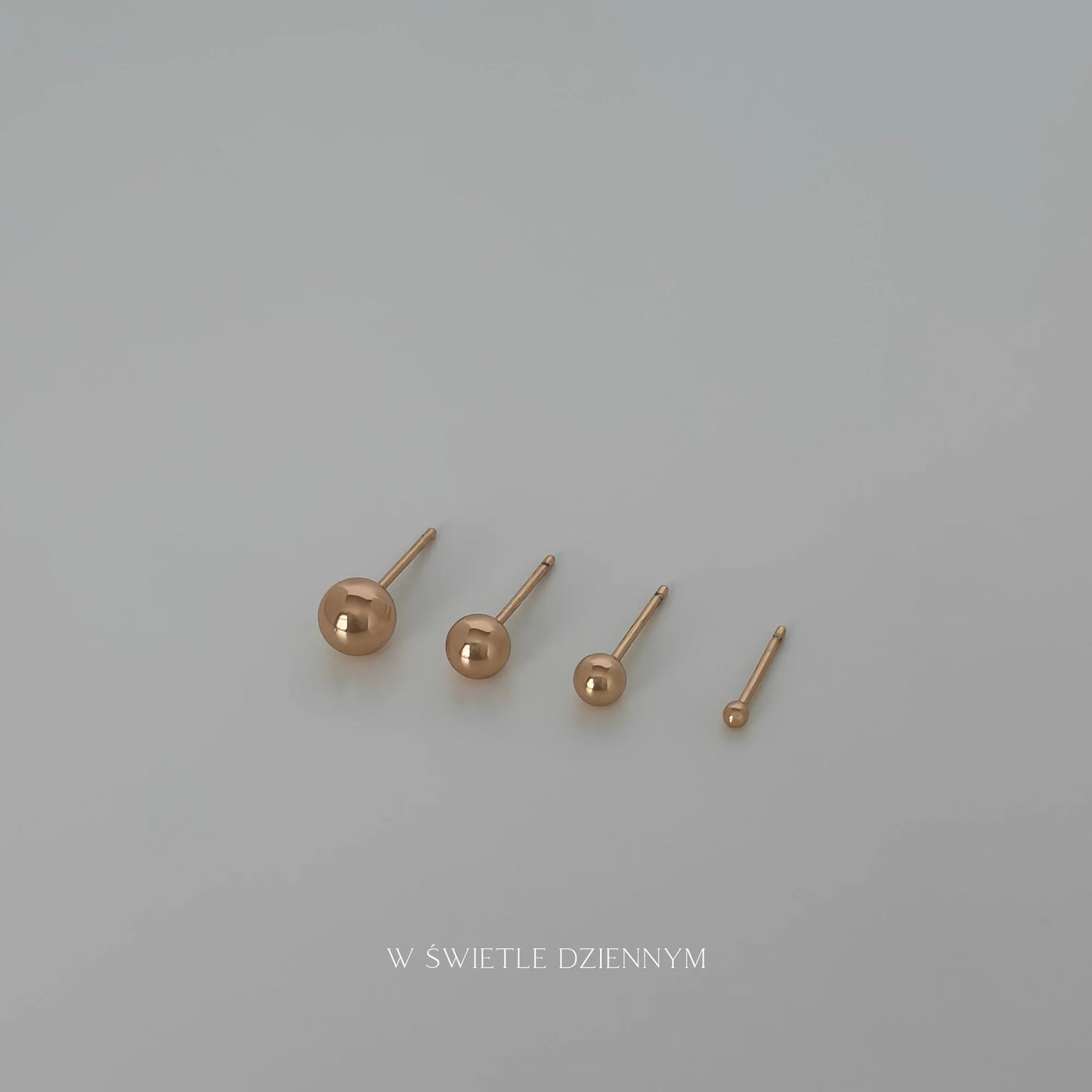 Kolczyki sztyfty Róża