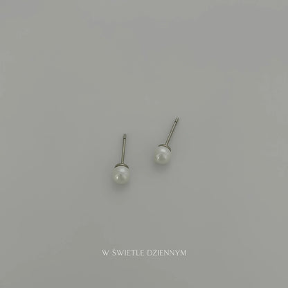 Mini Pearl Studs [Silver]