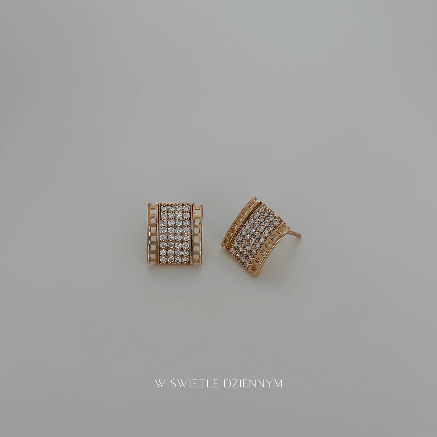 Quadratic Vintage Studs